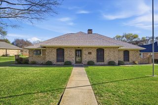 707 Stillwater Drive, Rockwall, TX 75087