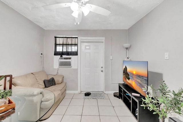 3063 Floweva Street A, West Palm Beach, FL 33406