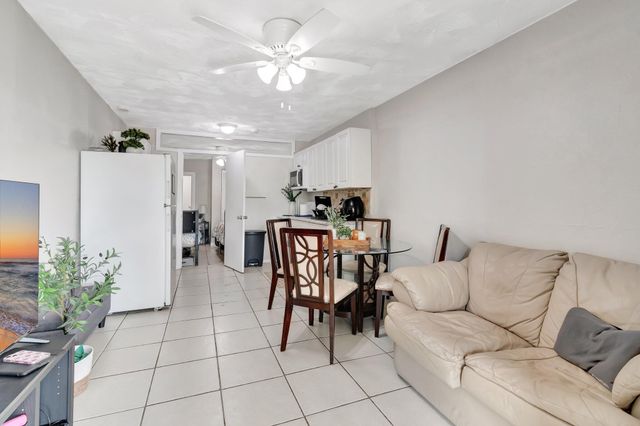 3063 Floweva Street A, West Palm Beach, FL 33406