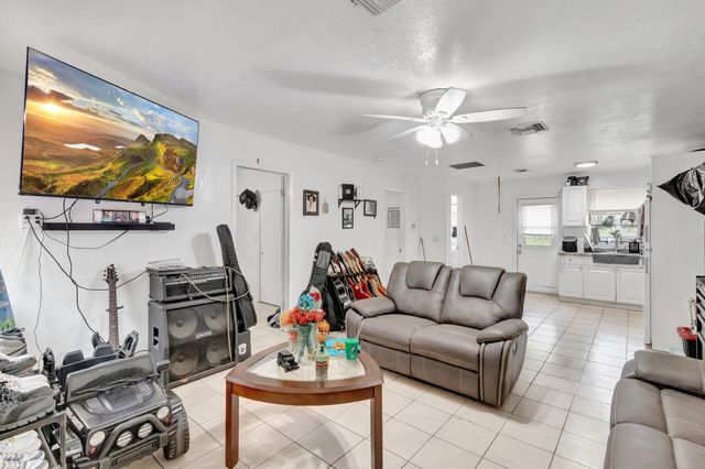3063 Floweva Street A, West Palm Beach, FL 33406