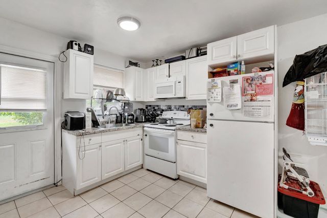 3063 Floweva Street A, West Palm Beach, FL 33406