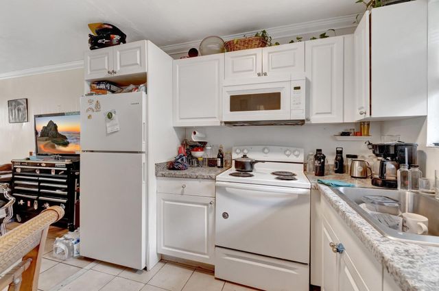 3063 Floweva Street A, West Palm Beach, FL 33406