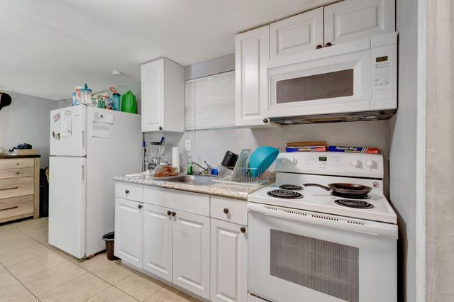 3063 Floweva Street A, West Palm Beach, FL 33406