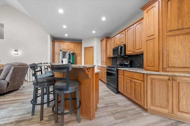 75993 Mckay Road, Bruce Twp, MI 48065