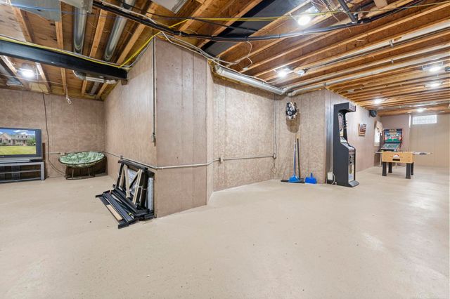 75993 Mckay Road, Bruce Twp, MI 48065