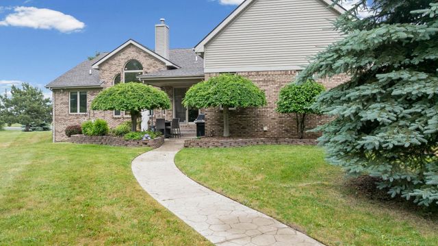 75993 Mckay Road, Bruce Twp, MI 48065