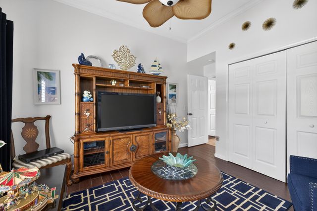 5606 Silver Oak Drive, Fort Pierce, FL 34982