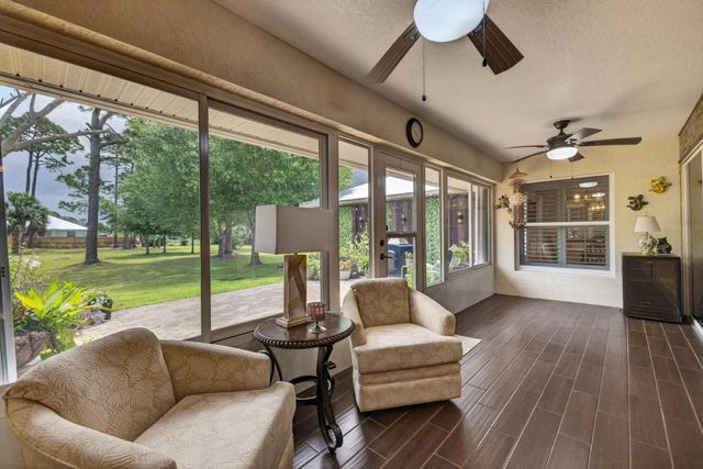 5606 Silver Oak Drive, Fort Pierce, FL 34982
