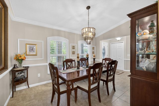 5606 Silver Oak Drive, Fort Pierce, FL 34982