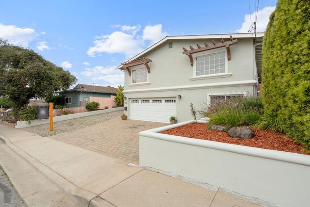 1325 Kimball Avenue, Seaside, CA 93955