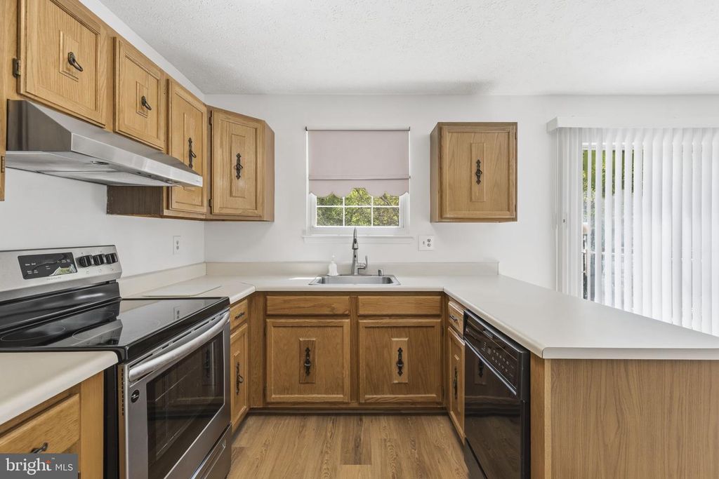 Image 11 of property listing at 4069 RUSTICO RD, Baltimore, MD 21220