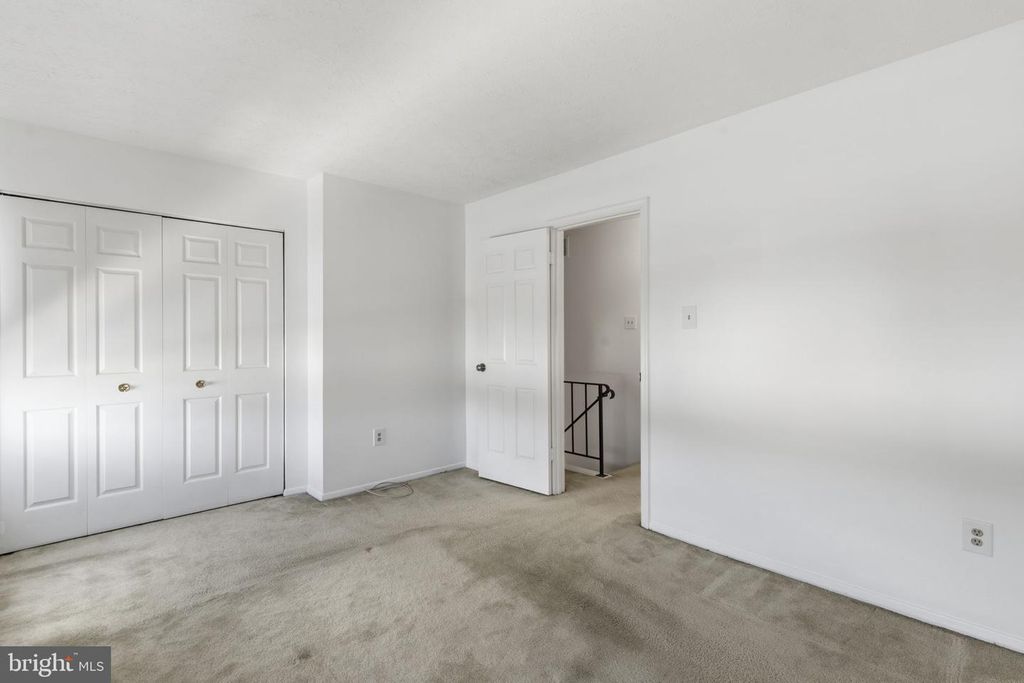 Image 14 of property listing at 4069 RUSTICO RD, Baltimore, MD 21220
