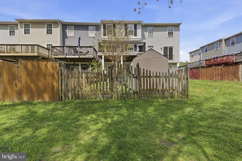 Image 28 of property listing at 4069 RUSTICO RD, Baltimore, MD 21220