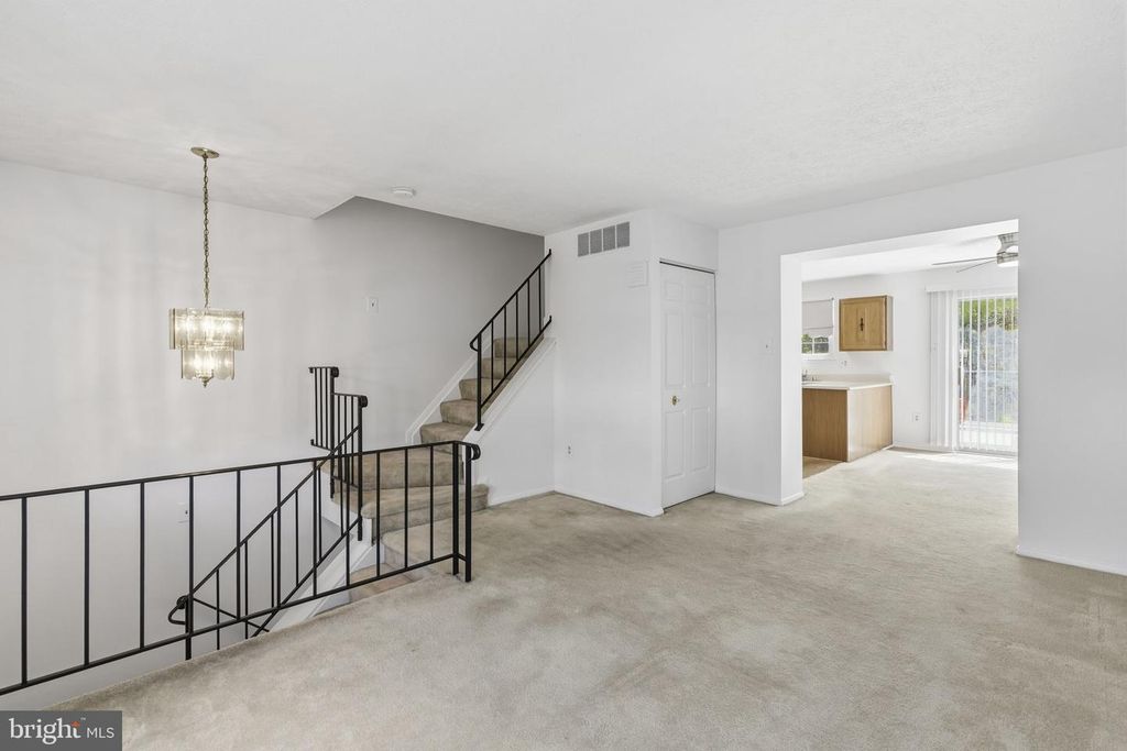 Image 3 of property listing at 4069 RUSTICO RD, Baltimore, MD 21220