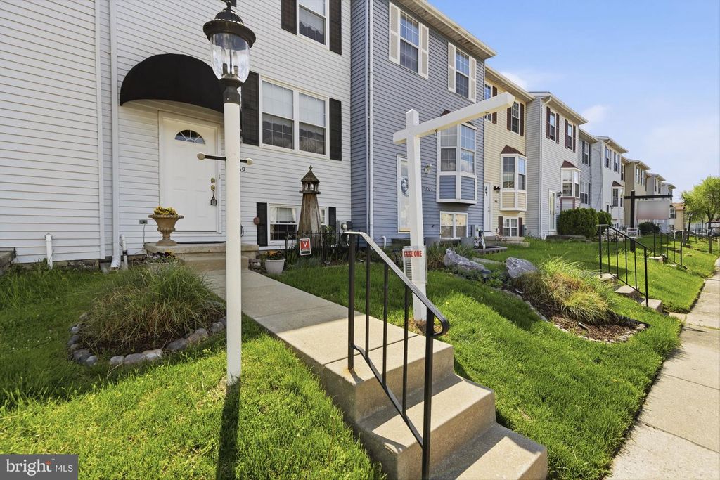 Image 31 of property listing at 4069 RUSTICO RD, Baltimore, MD 21220