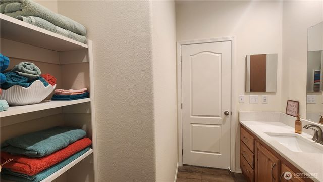 375 Sextans Avenue SW, Ocean Shores, WA 98569