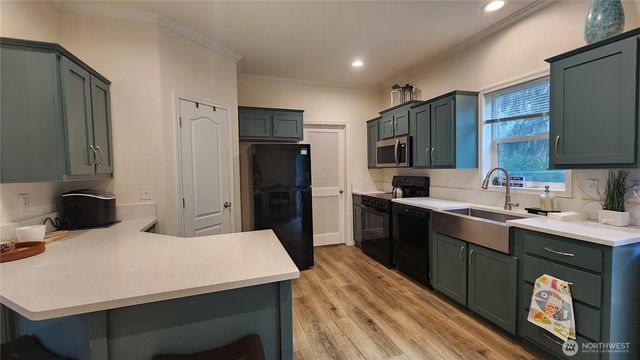 375 Sextans Avenue SW, Ocean Shores, WA 98569