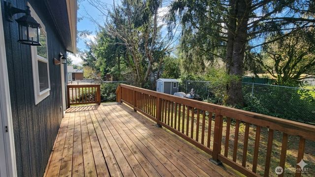 375 Sextans Avenue SW, Ocean Shores, WA 98569