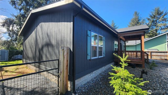 375 Sextans Avenue SW, Ocean Shores, WA 98569