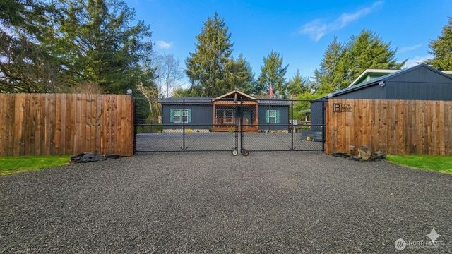 375 Sextans Avenue SW, Ocean Shores, WA 98569