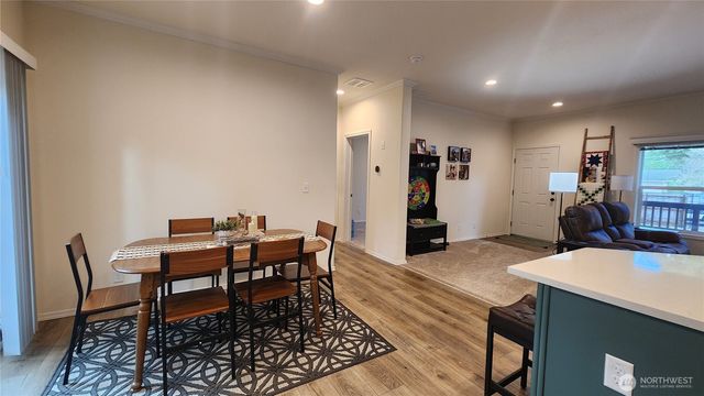 375 Sextans Avenue SW, Ocean Shores, WA 98569