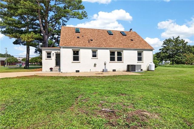 910 Carolina RD, Suffolk, VA 23434