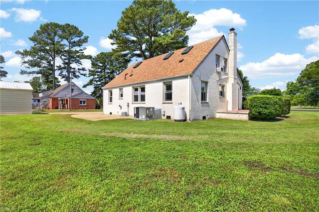 910 Carolina RD, Suffolk, VA 23434
