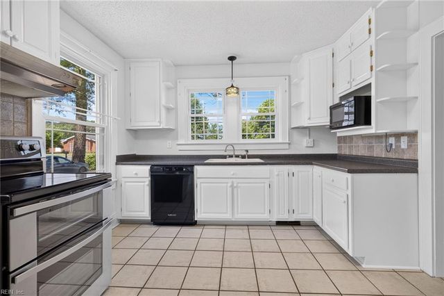 910 Carolina RD, Suffolk, VA 23434