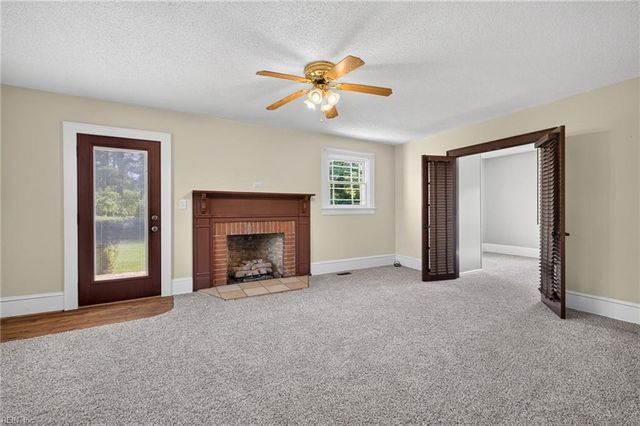 910 Carolina RD, Suffolk, VA 23434