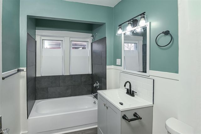 714 Alexander Street, Grand Rapids, MI 49507