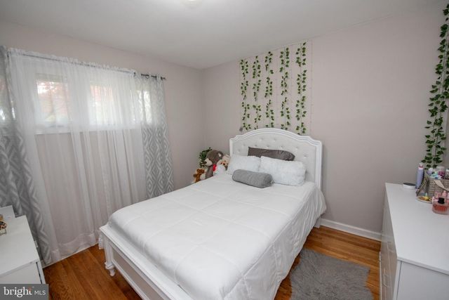 1309 CLYDE RD, Warminster, PA 18974