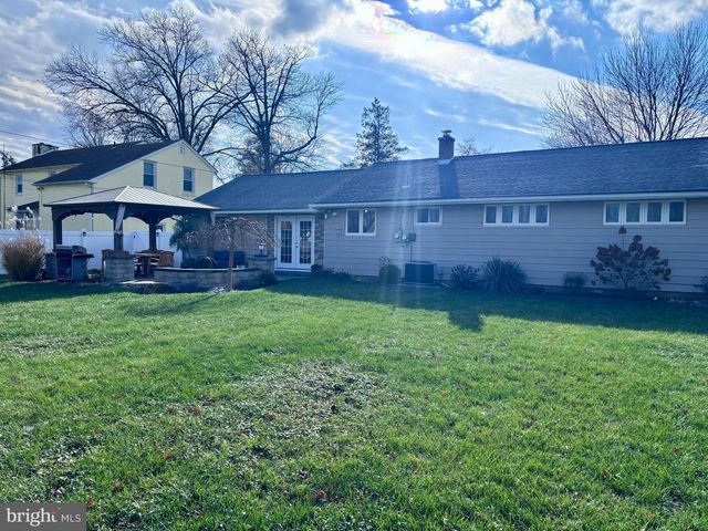 1309 CLYDE RD, Warminster, PA 18974