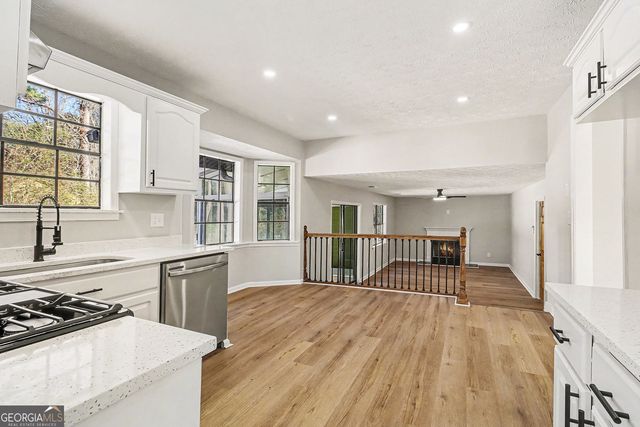 1295 Brookvale Drive, Riverdale, GA 30296