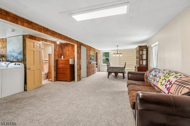 52 North Rd, Wayne Twp., NJ 07470