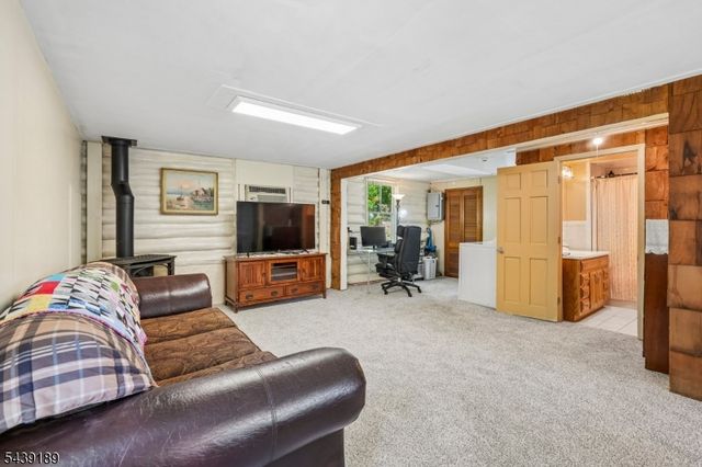 52 North Rd, Wayne Twp., NJ 07470