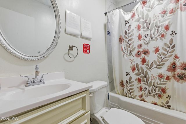 163 Eagle Street, Albany, NY 12202