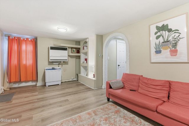 163 Eagle Street, Albany, NY 12202