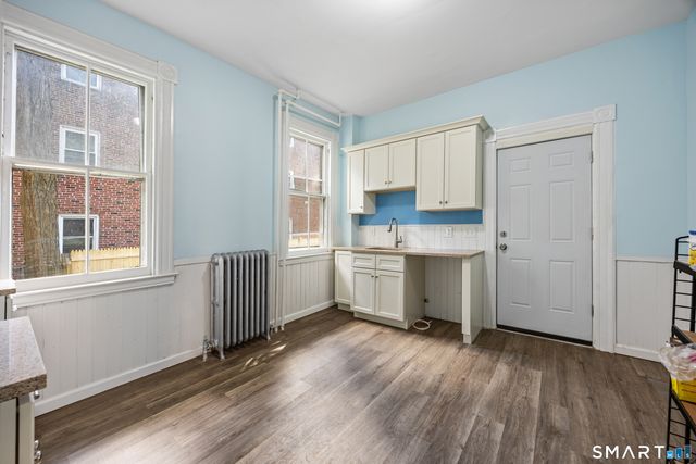 11 Marshall Street, Hartford, CT 06105