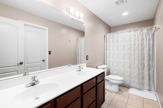 5006 CHESAPEAKE LN, Columbia, MO 65202