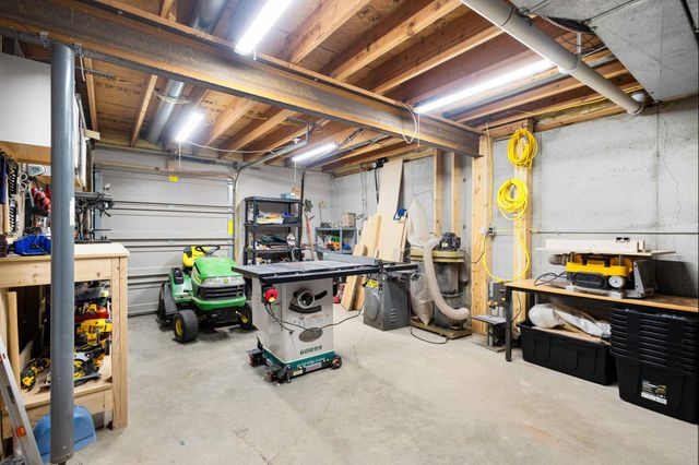 5006 CHESAPEAKE LN, Columbia, MO 65202