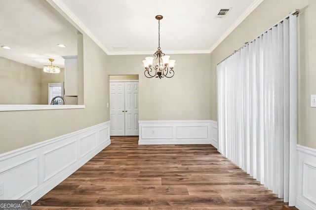6195 Pattingham Drive, Roswell, GA 30075