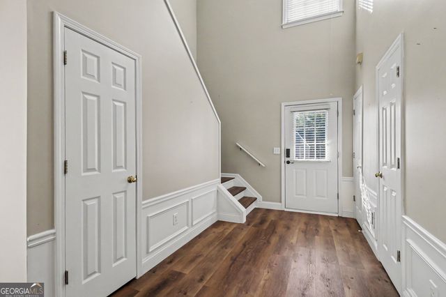 6195 Pattingham Drive, Roswell, GA 30075