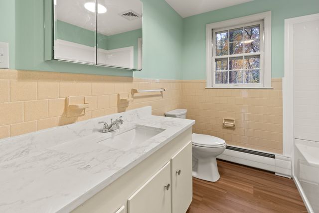 296 Liberty Highway, Putnam, CT 06260