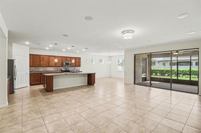 2898 MATERA DRIVE, St Cloud, FL 34771