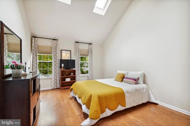 201 PINE AVE, Horsham, PA 19044