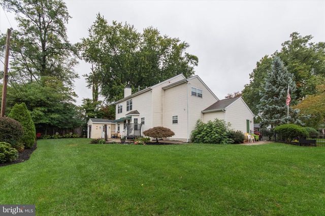 201 PINE AVE, Horsham, PA 19044