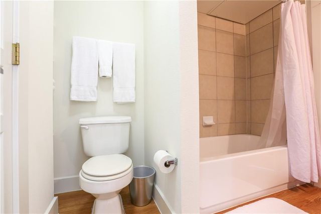 711 W 32nd ST 139, Austin, TX 78705