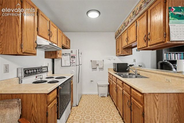 2450 PALMER PARK Boulevard 206, Colorado Springs, CO 80909
