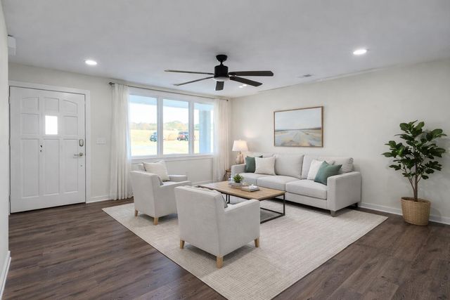 1142 Pearson Road, Manning, SC 29102