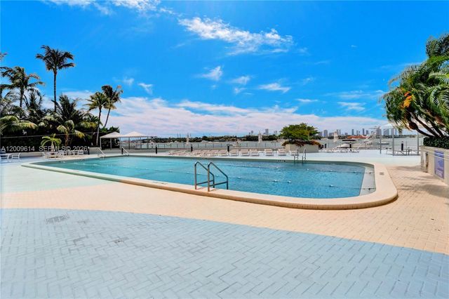 1200 West Ave 423, Miami Beach, FL 33139